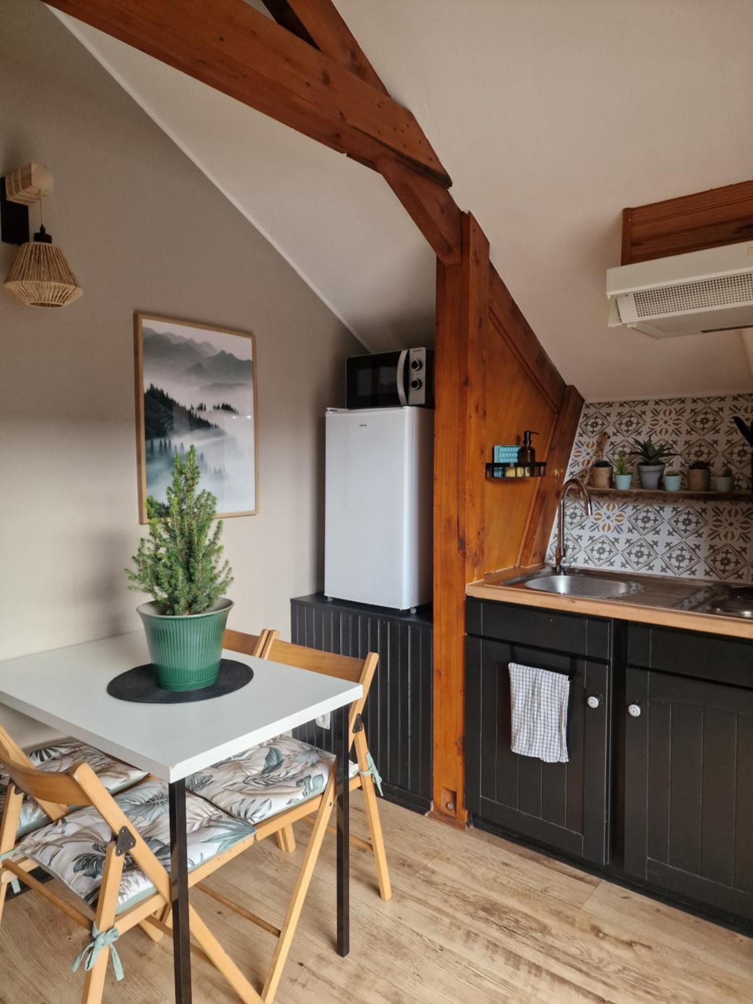 Chalet Bord De Lac Avec Piscine